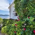Apartman Tasoula With Sea View 1 *